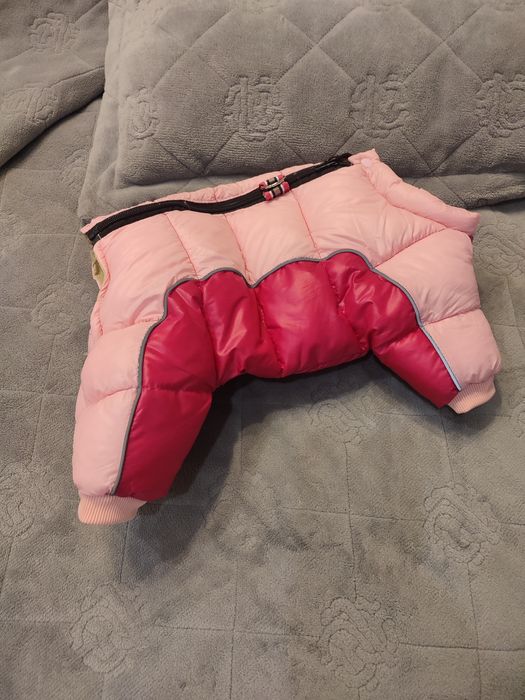 Зимний комбинезон для собаки.