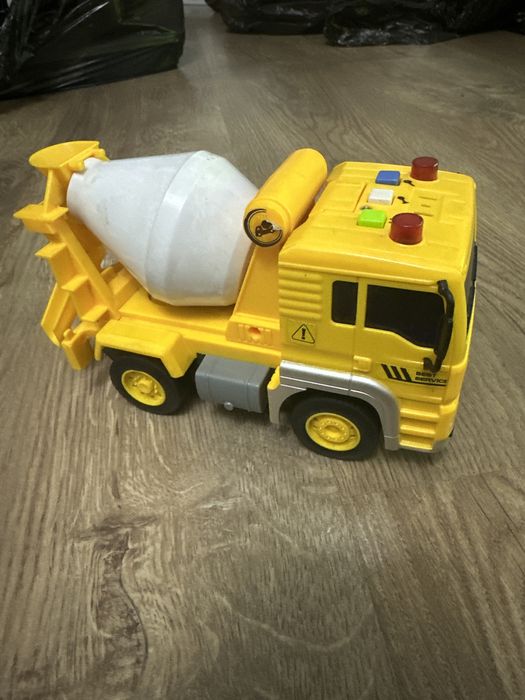 Игрушки для мальчика!