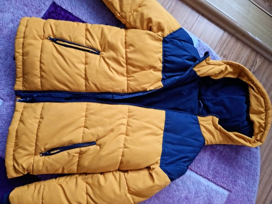 Geacă  iarna , nouă