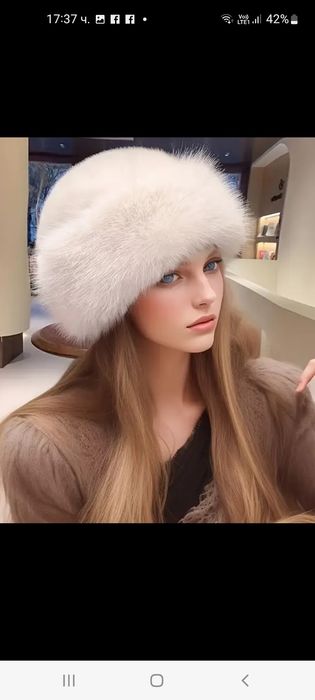 Нова дамска зимна шапка