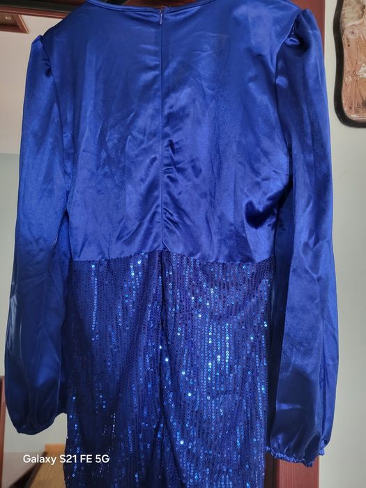 Vând Rochiță Dama