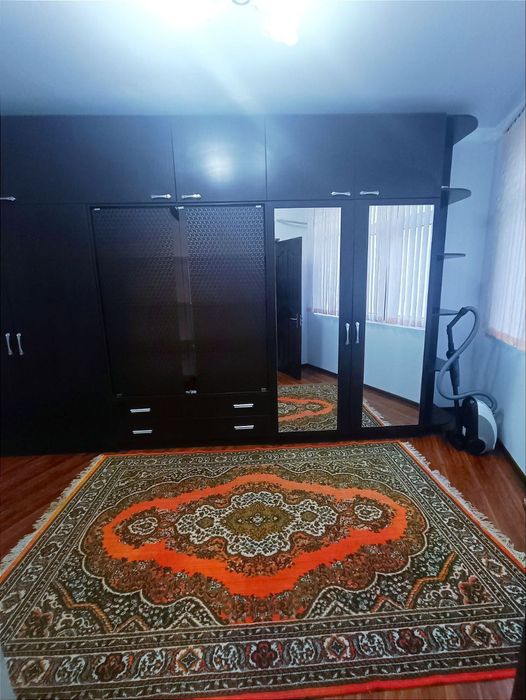 Shayhontohur Drujbada 2 xonali Uy ijaraga beriladi