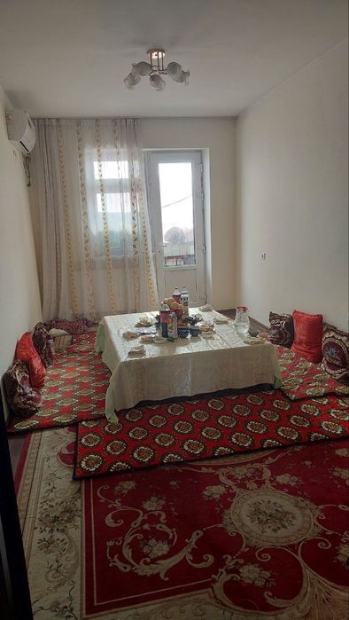 Kivartira sotiladi 75 000$ sergili 5a