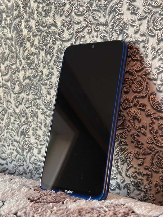 Xiaomi Redmi Note 8 в хорошем состоянии