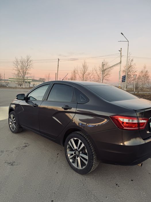 В продаже Lada Vesta
