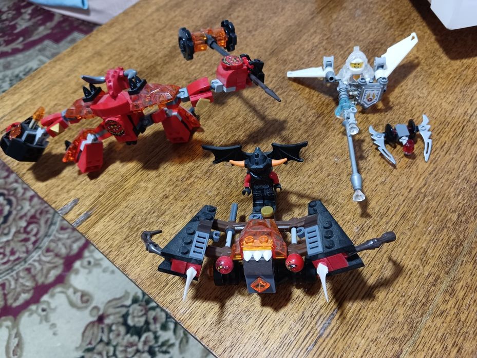 Продам фирменные Лего оригинал