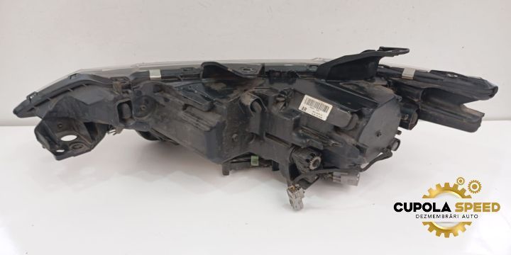 Far dreapta full LED 4BX19  8301D3-30 Mitsubishi Outlander 3 [3th fac