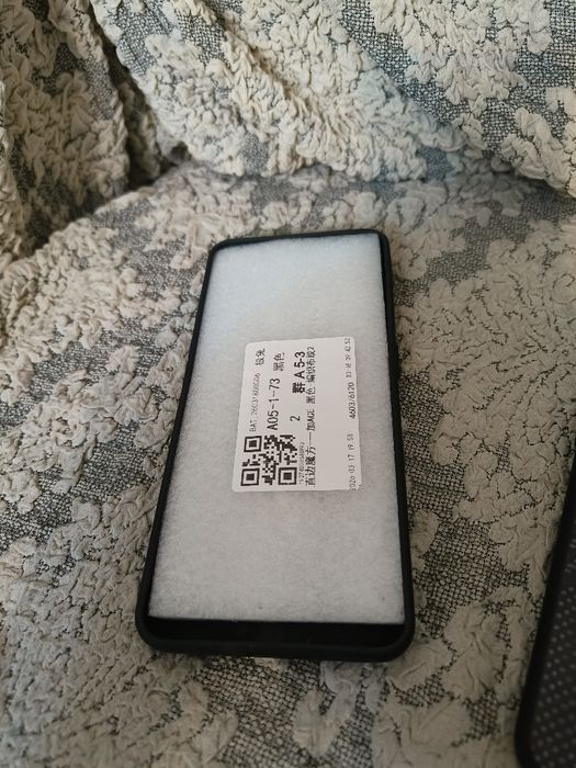 Продам чехлы на One plus Ace и 10R