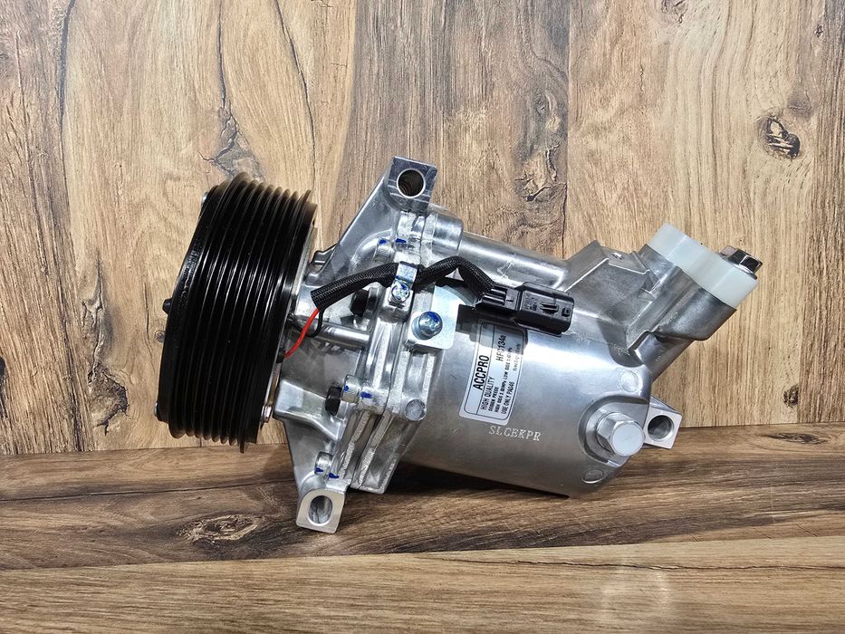 Компрессор кондиционера на Renault Duster / Sandero / Logan