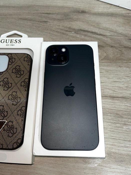 Vand IPHONE 15 - stare buna