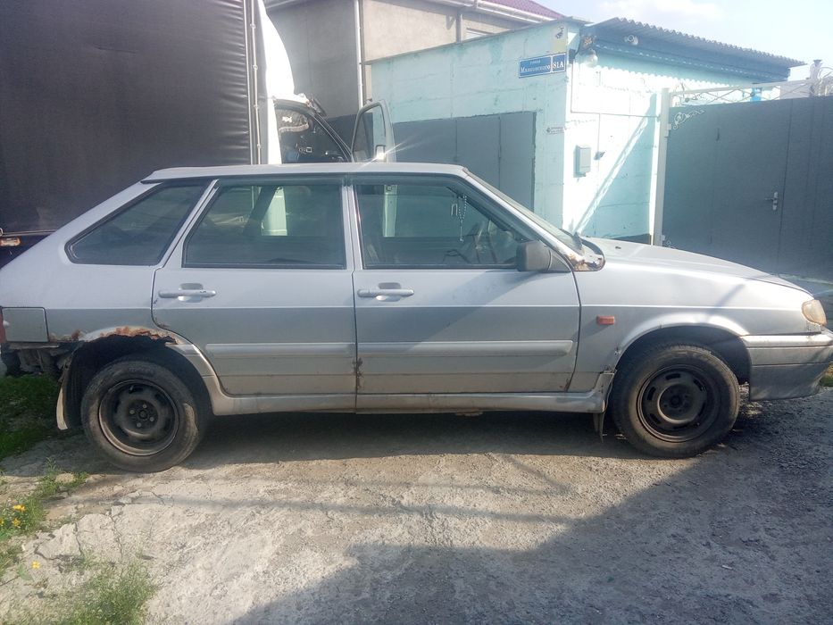 Продам машину ваз 2114