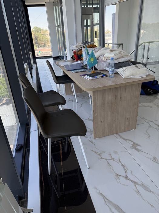 Улкен Стол  2метр беж