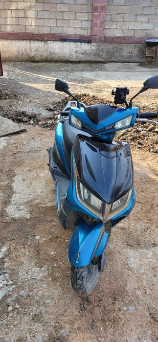 Мапед с документами