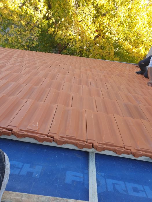 Ремонт на покриви,Хидроизолация,Тенекеджийски услуги,Навеси,Нови покри