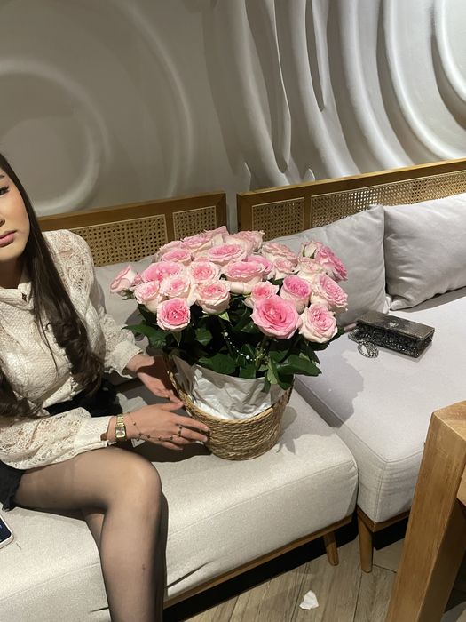 Букет цветов с горшком