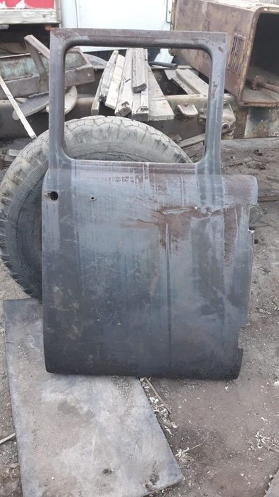 Продам запчасти Зил 130