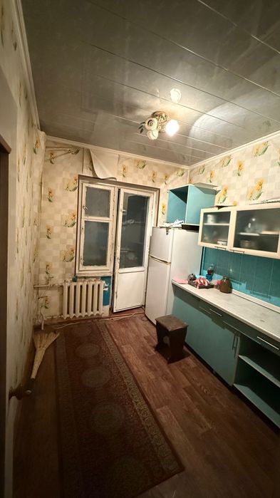 Срочно продам квартиру 21 микрорайон