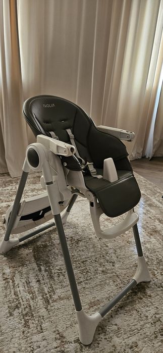 Детский стульчик для кормления IVOLIA Q4