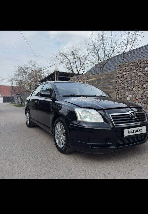 tayota avensis 2005 1.8
