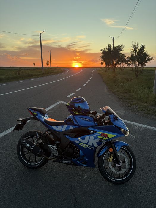 vand suzuki gsx-r 125cc pentru A1