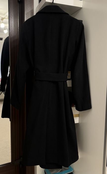 Palton NEGRU marimea 44