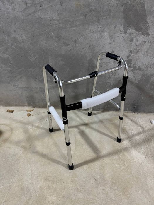 самый лучший ходунок алюминий (черный) 4 образный