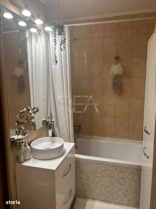 Apartament 3 Camere Dristor , aproape de metrou