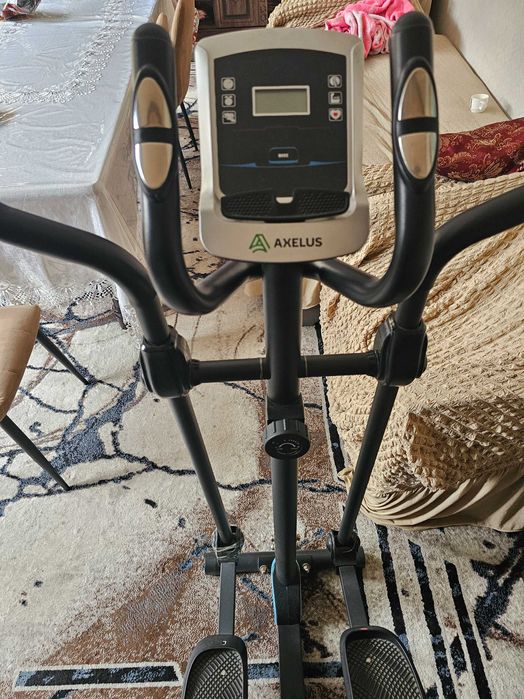 Продам б/у лыжный тренажёр, телевизор артель и камот