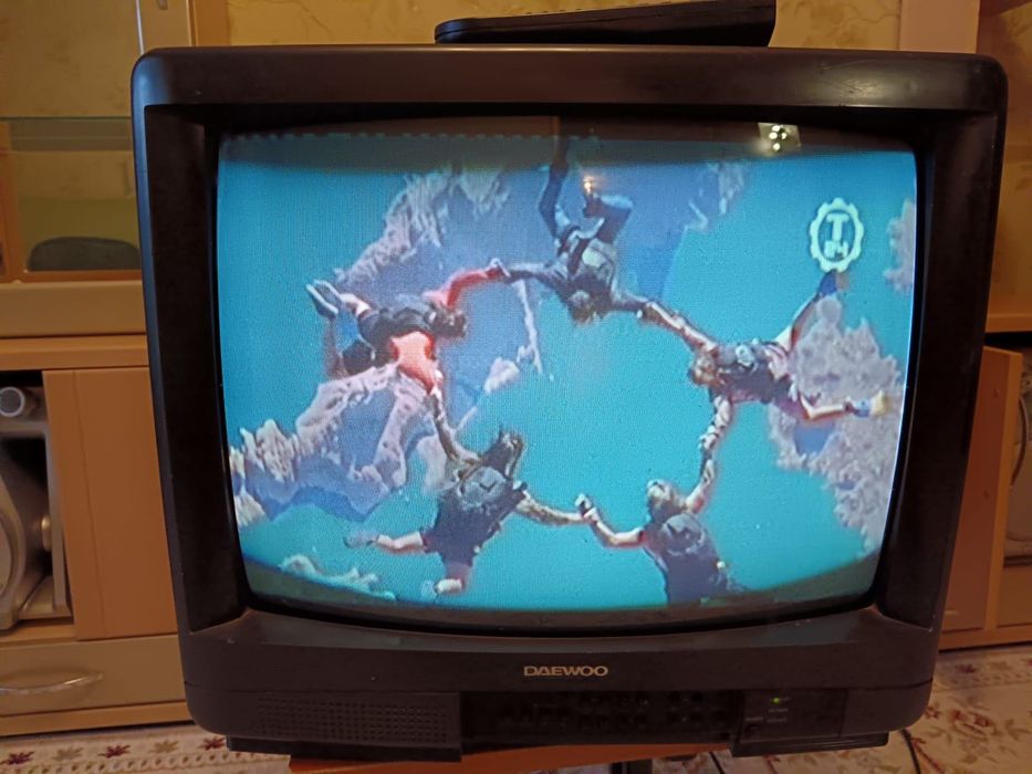 Продам телефизор