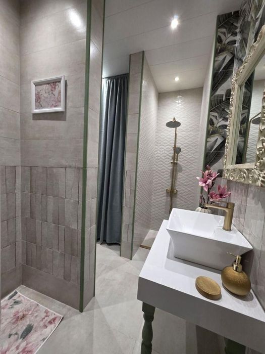 Дава се под наем Тристаен апартамент в София, Център - 80 кв.м за 767.55 € - Снимка #8