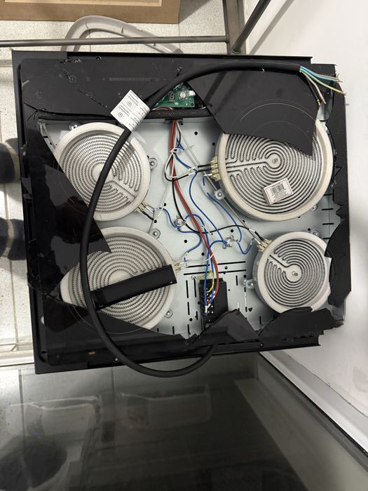 Продается индукционная плитка