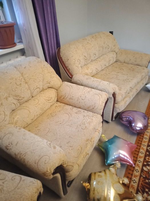 Набор мягкой мебели