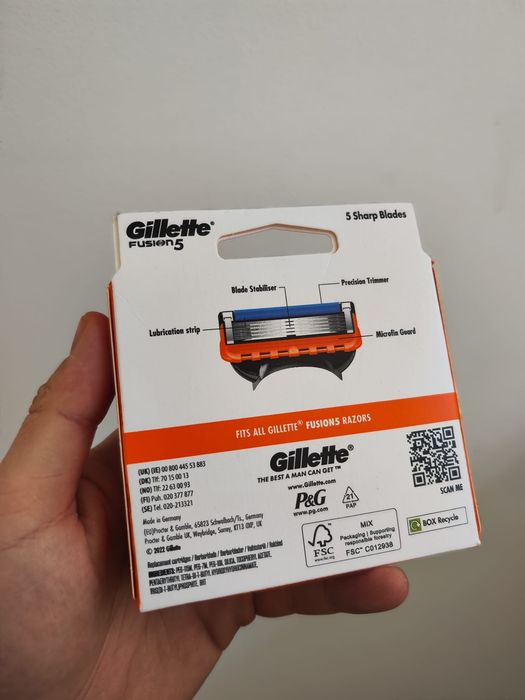 Gillette fusion 5 ,8 rezerve
