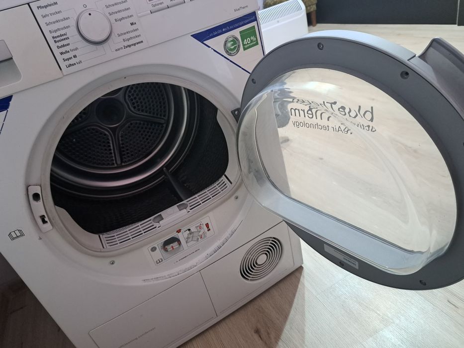 Сушилня за дрехи марка Siemens