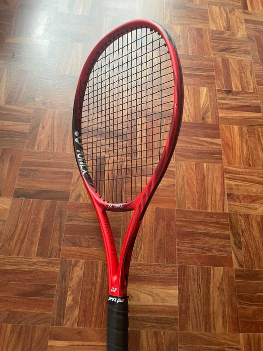 Yonex V-Core 95 (модел 2018г)
