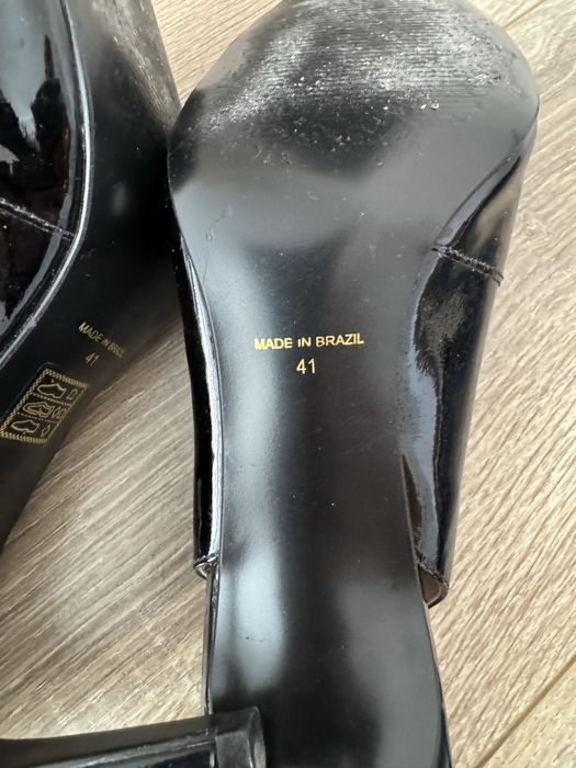 Босоножки туфли 41 размер продам