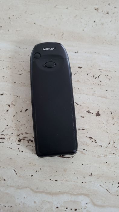 Nokia 6310i în stare foarte bună