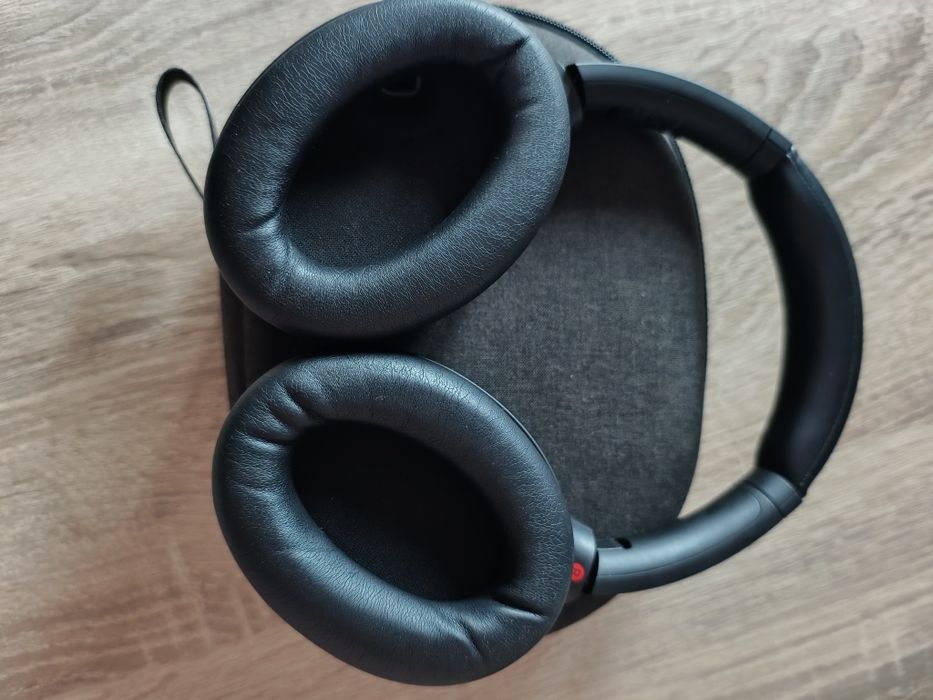 Безжични шумопотискащи слушалки  Sony WH-1000XM4