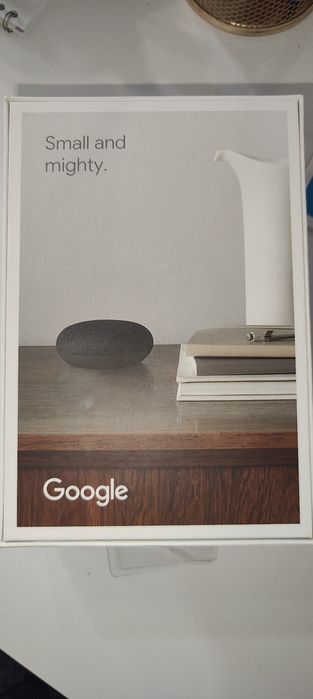 Бренд Google Умная колонка