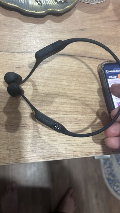 Продам Наушники AFTERSHOKZ