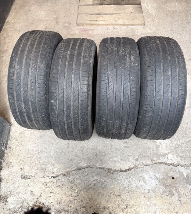 Гуми Michelin 225/55/18 -4бр