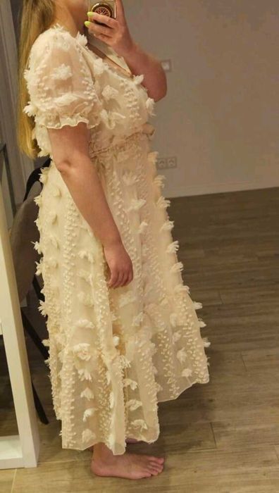 Нова дамска рокля 44 Размер