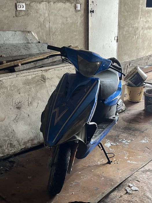 Продам скутер 110 кубов