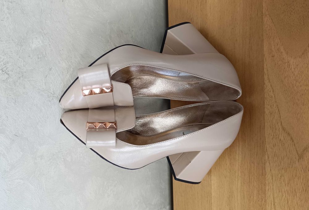 Max Mara®-Много Запазени