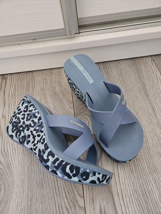 Чисто нови дамски обувки Ipanema