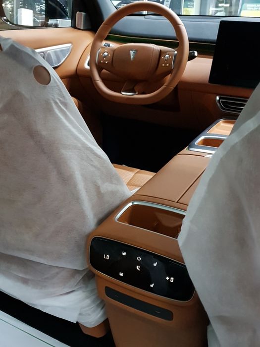 Deepal s09 Hybrid.2025