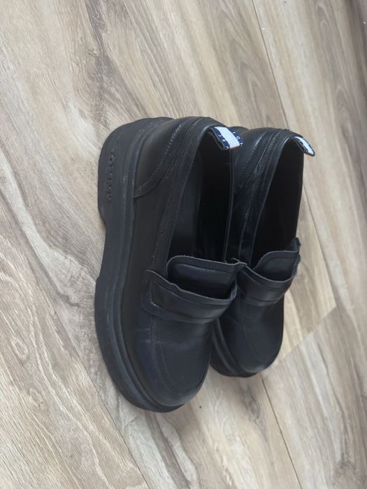 Страхотни лоуфъри Tommy Hilfiger 40 u Marc o polo 39