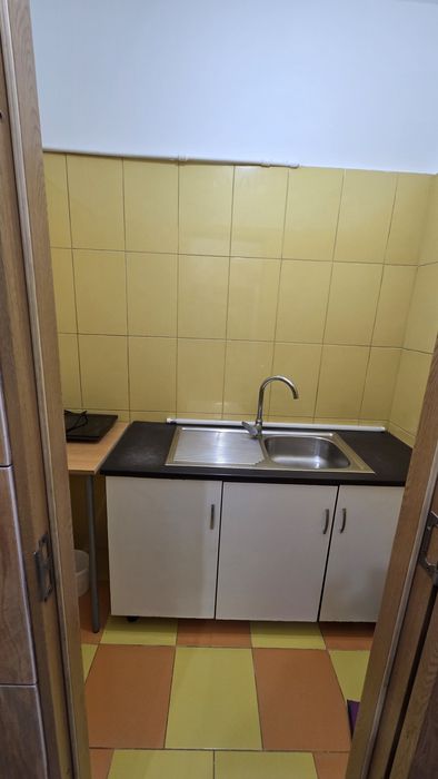 1 gars mobilata Et 1 la Bv.d .Linga Kaufland