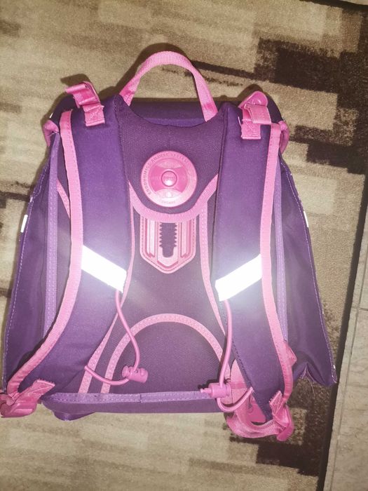 Ученическа раница за момиче