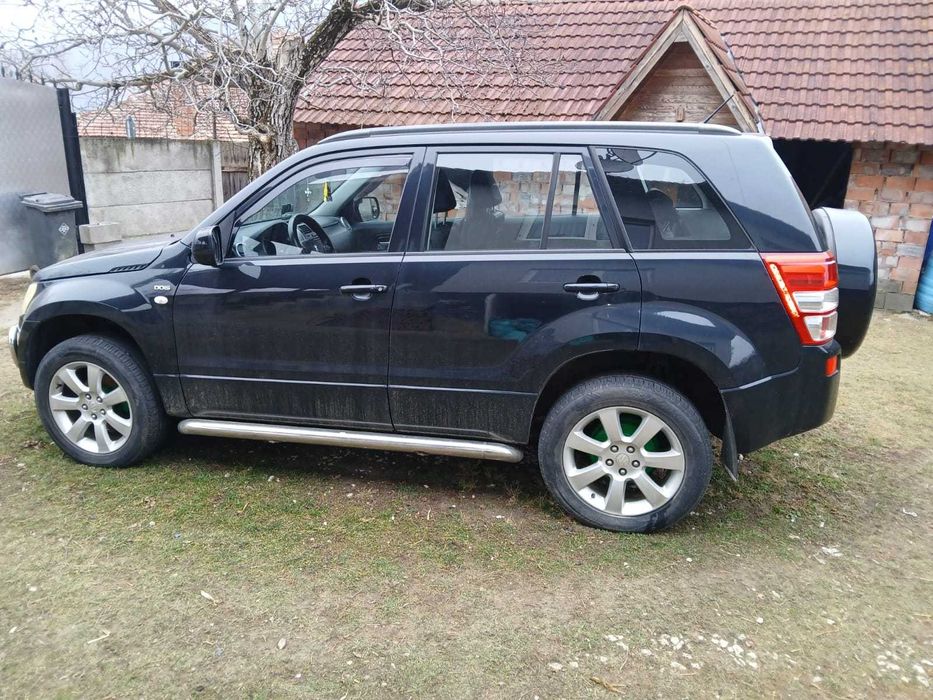 suzuki grand vitara